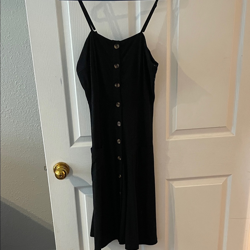 Chic Black Button-Front Midi Dress